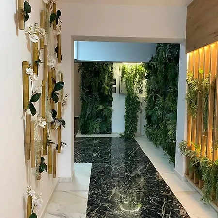 Queen'S Studio Deluxe Mamaia Nord Navodari Exterior photo